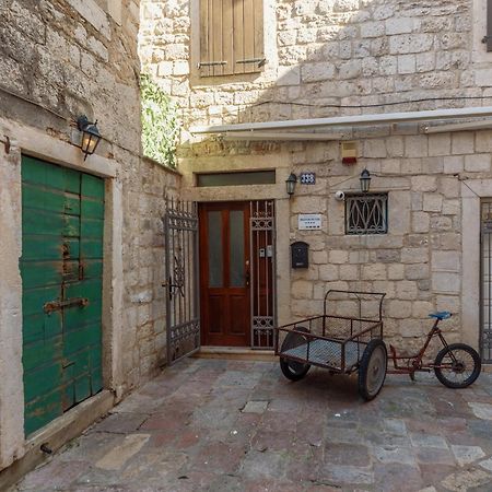 Old Town St Tryphon Apartment Kotor Eksteriør bilde