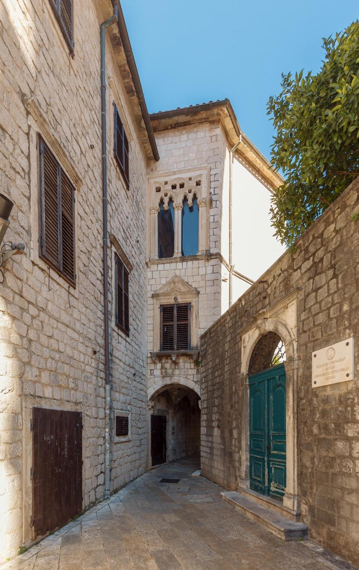 Old Town St Tryphon Apartment Kotor Eksteriør bilde