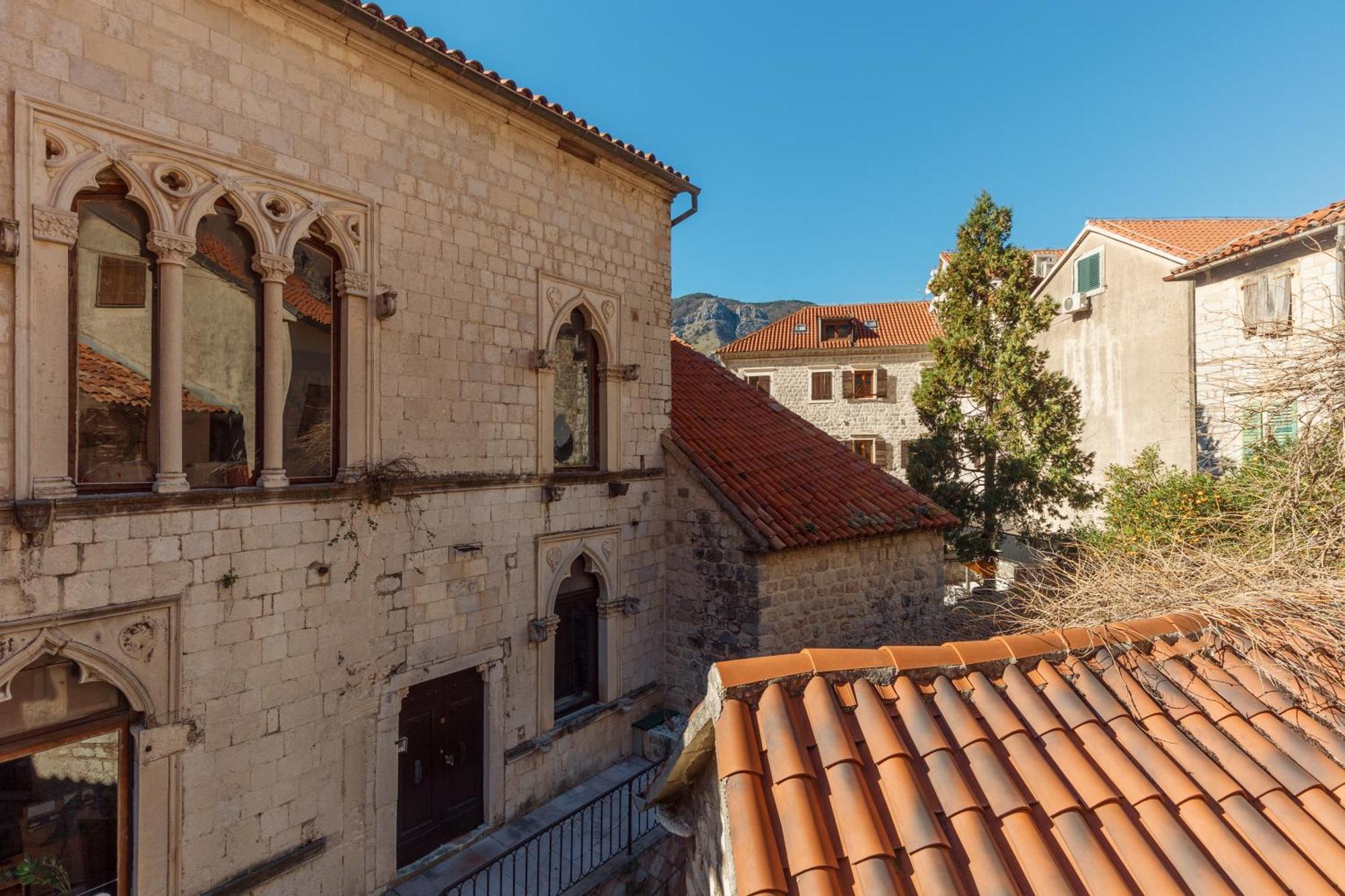 Old Town St Tryphon Apartment Kotor Eksteriør bilde
