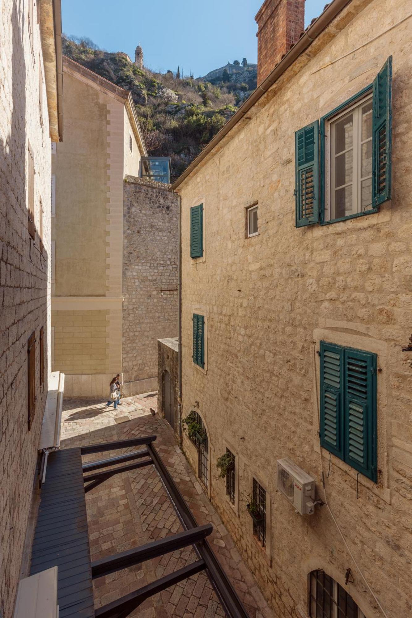 Old Town St Tryphon Apartment Kotor Eksteriør bilde