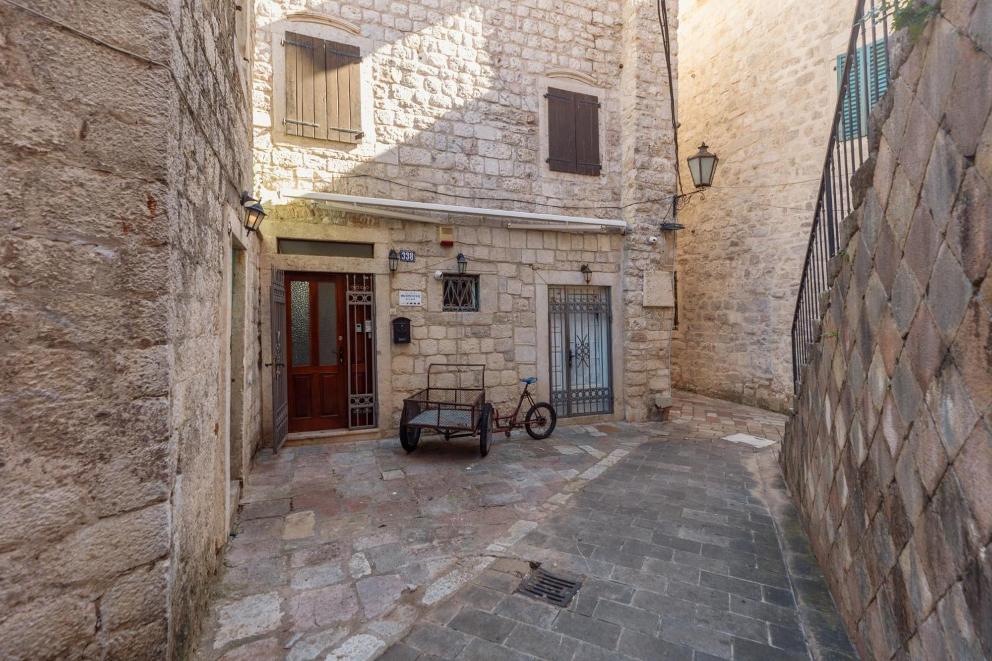 Old Town St Tryphon Apartment Kotor Eksteriør bilde